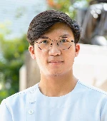 Ratchapas Romrattaphan, MD Headshot