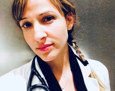 Samantha Siegel, MD Headshot