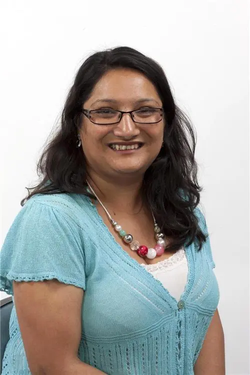 Ananya Choudhury, PhD, MA MRCP FRCR Headshot
