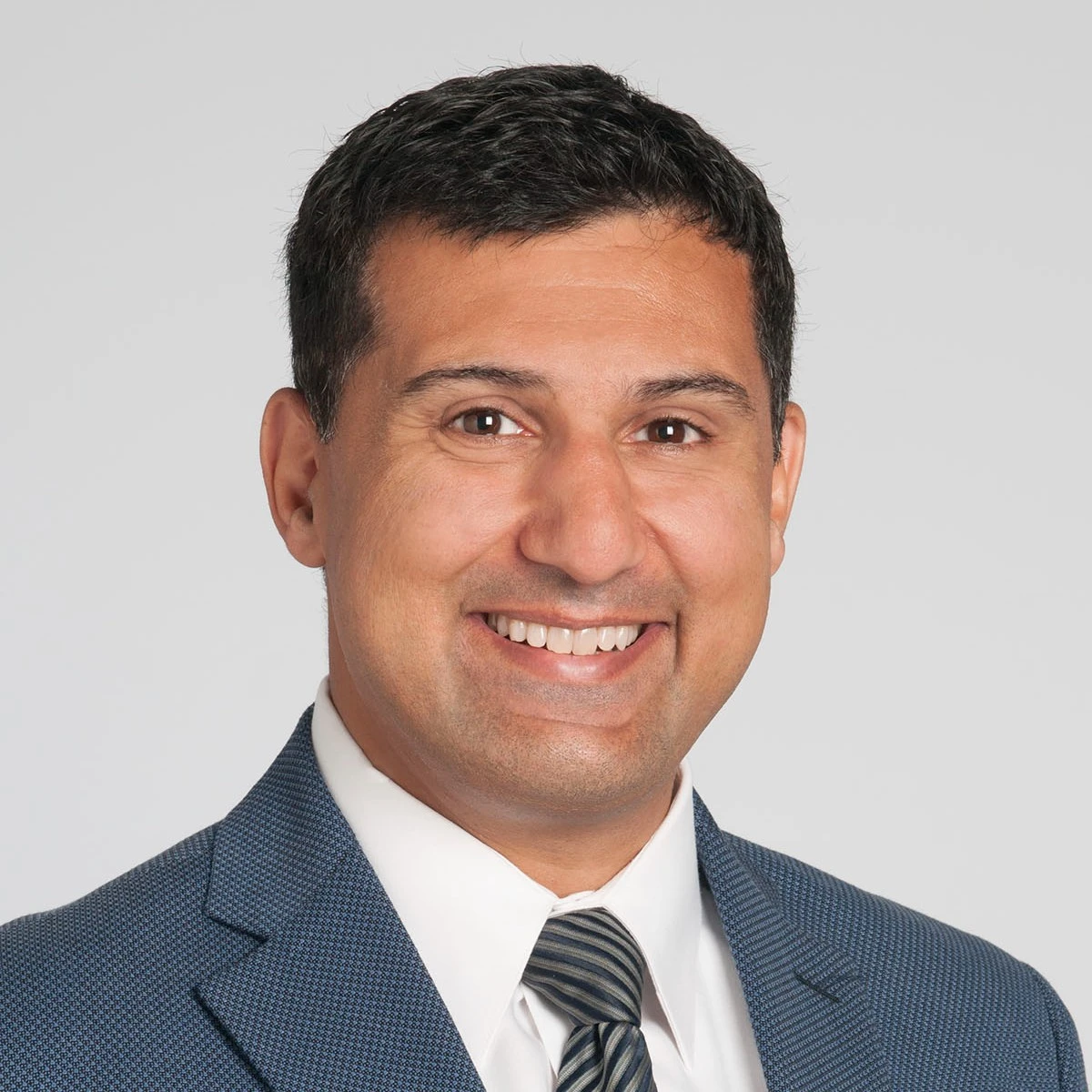 Omar Mian, MD, PhD Headshot