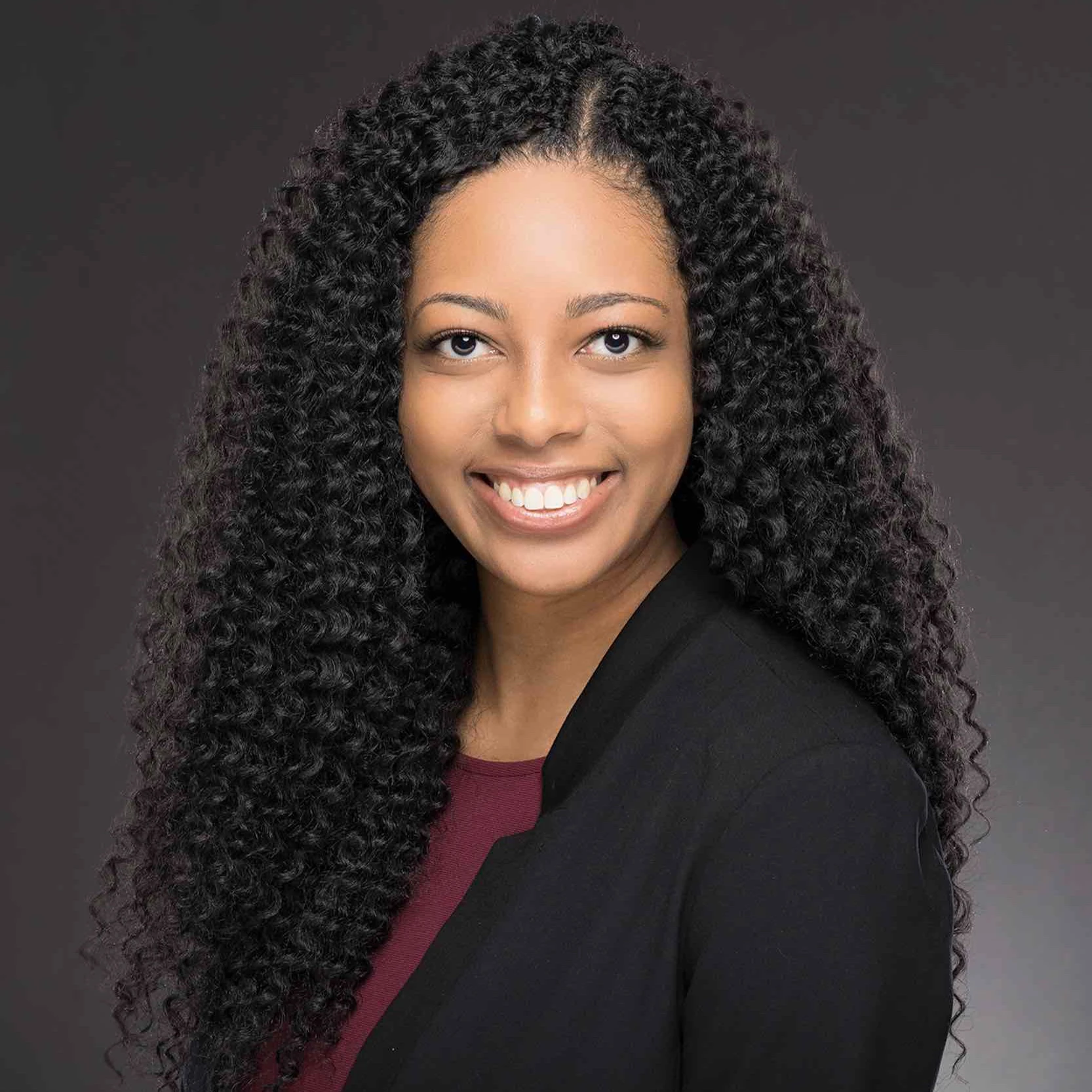 Elizabeth Obi, MD Headshot