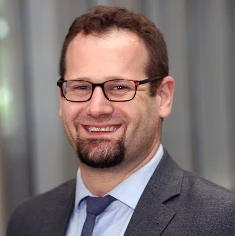 Alex Grosinger, MD, MS Headshot