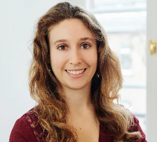 Ruth Winter, PhD Headshot
