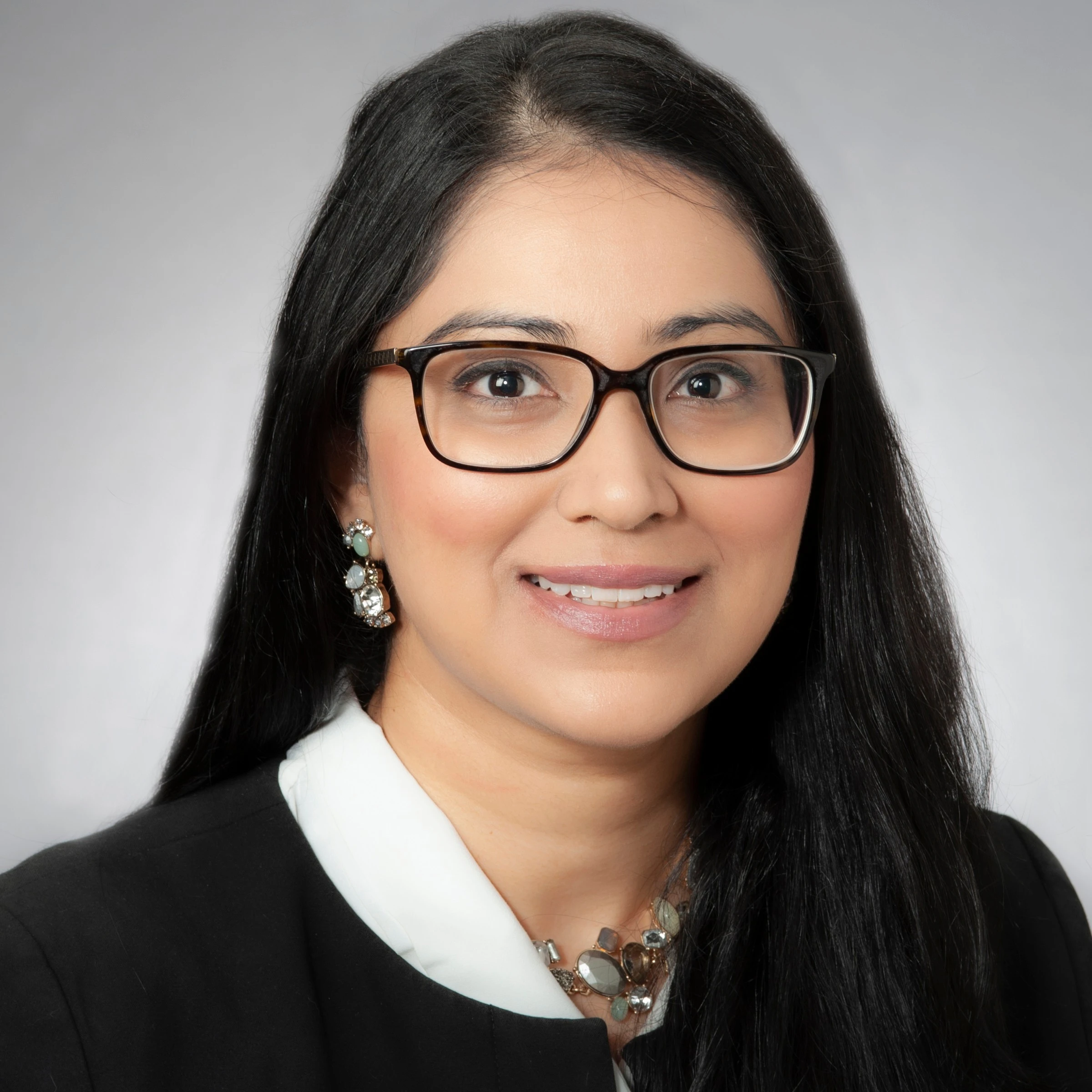 Parul Barry, MD Headshot