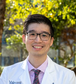 Victor Lee, MD, BS Headshot