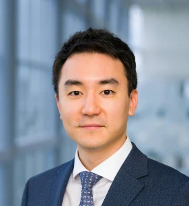 Dominic Moon, MD Headshot